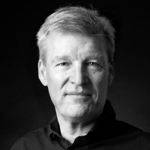 Professor Hans Henseler